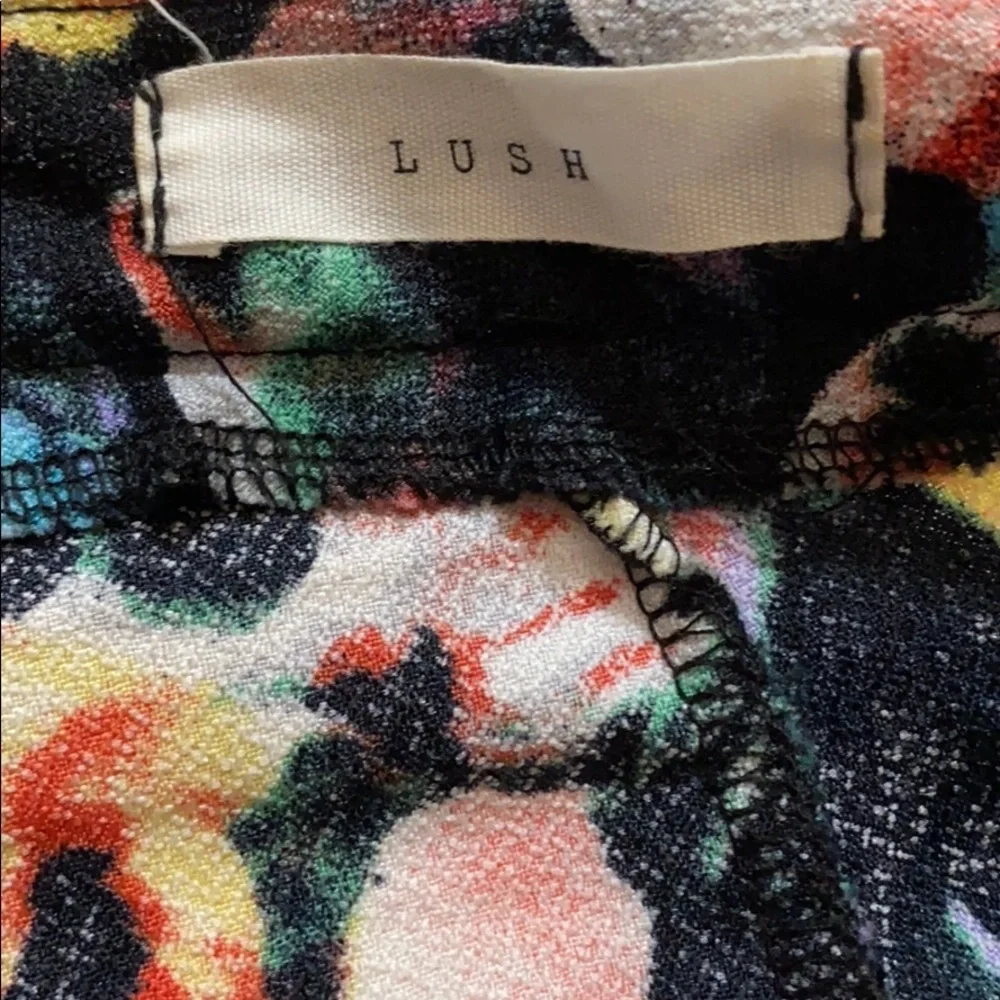 NWT Lush multicolored floral skirt size: L